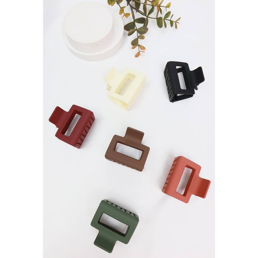 Matte Small Rectangle Hair Claw
