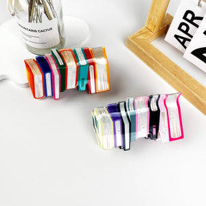 Book Hair claw clip