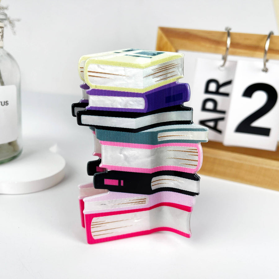 Book Hair claw clip