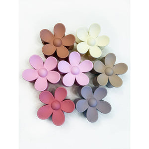Matte Daisy Hair Clips