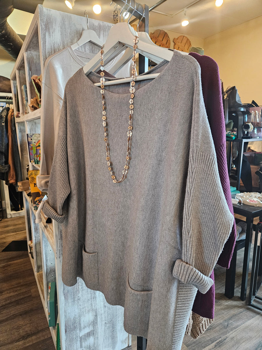 Pocket front knit